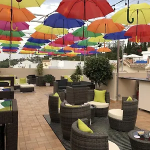 https://hotel-la-palmera.es-andalucia.com