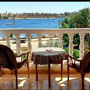 المسلة فندق الأقصر