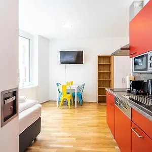 Feelgood Smartliving | Contactless Check-in Вена