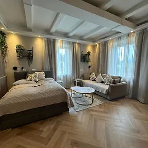 https://salzburg-augustinergasse.saalbachhinterglemmhotels.com